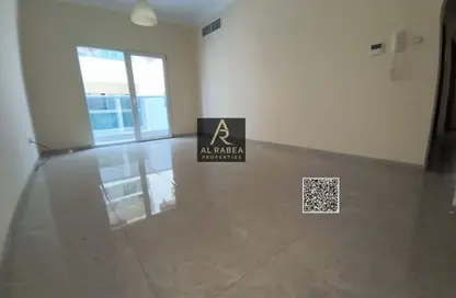 Apartment - 2 Bedrooms - 2 Bathrooms for rent in Al Jurf 2 - Al Jurf - Ajman Downtown - Ajman
