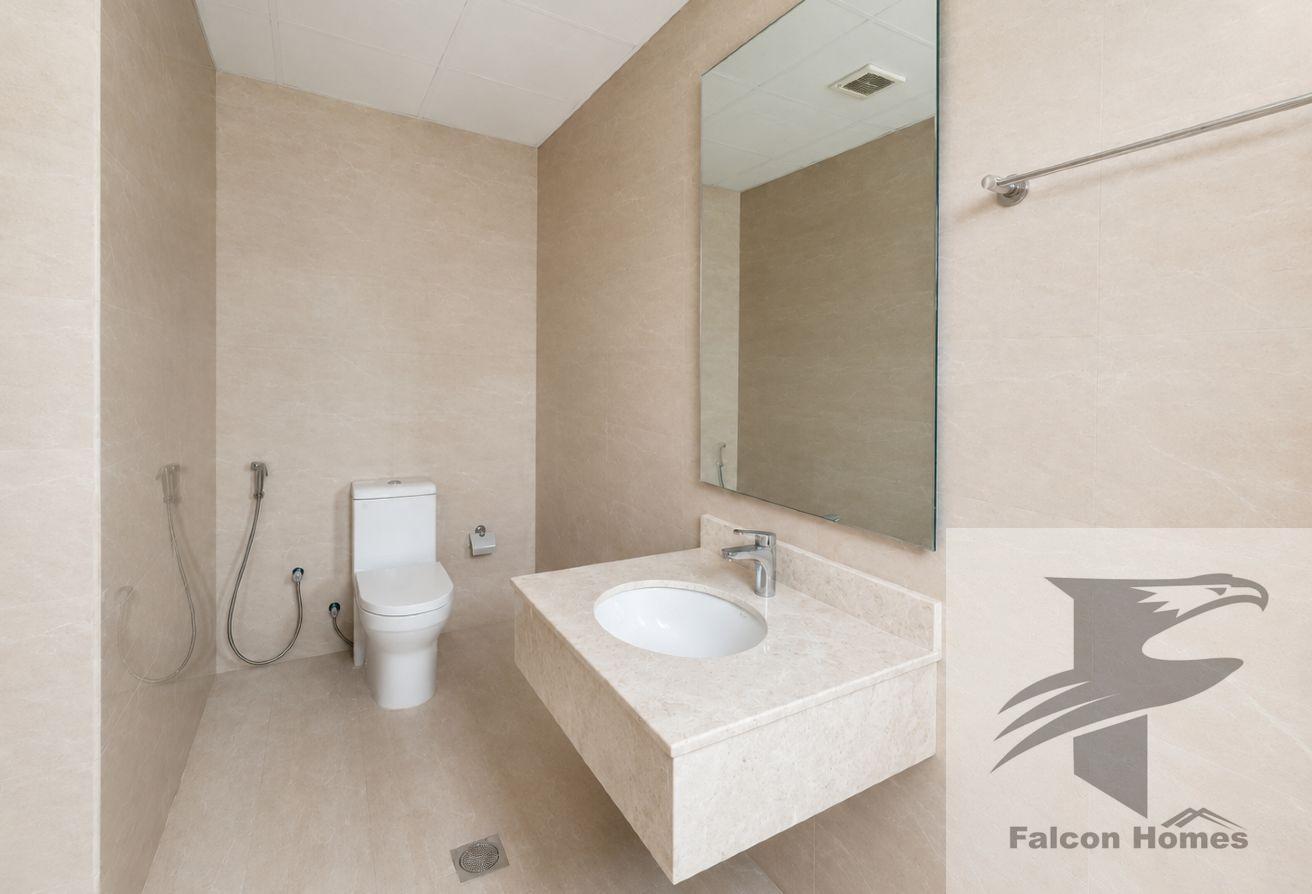 Spacious 5BR Villa | Private pool and Big Garden photo 23
