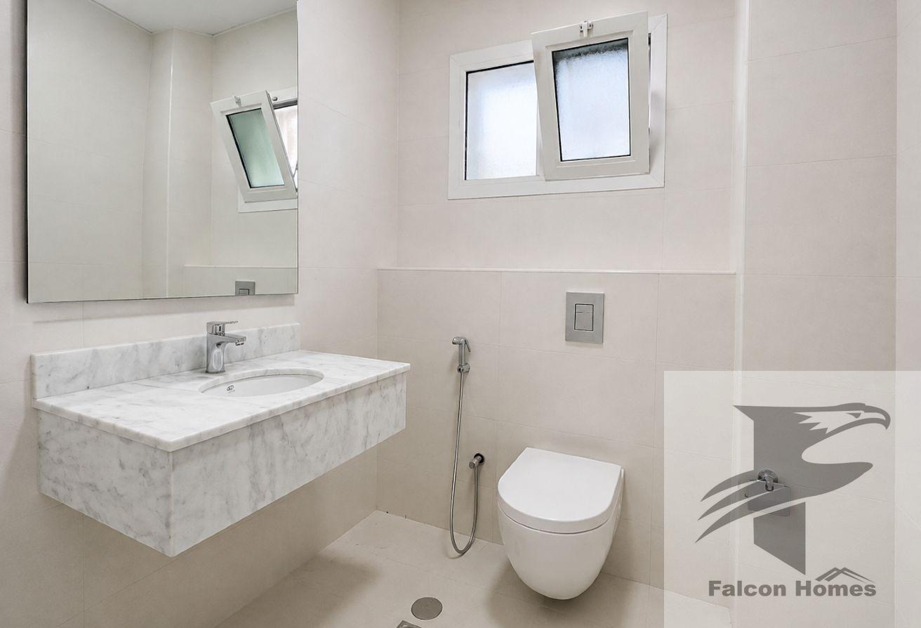 Spacious 5BR Villa | Private pool and Big Garden photo 9