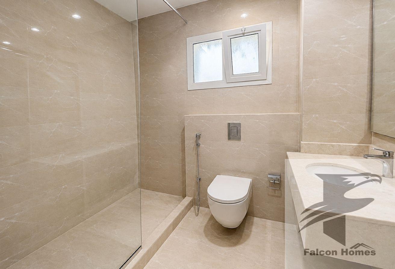 Spacious 5BR Villa | Private pool and Big Garden photo 20