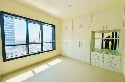 Apartment - 1 - 2 for rent in Al Mamzar Tower - Al Mamzar - Sharjah - Sharjah