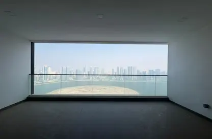 Apartment - 3 Bedrooms - 3 Bathrooms for sale in Al Khan - Sharjah