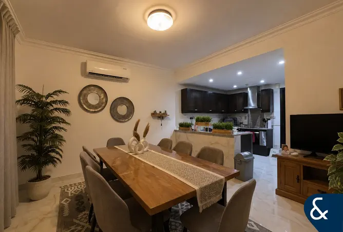 132069104 - Property Image 2