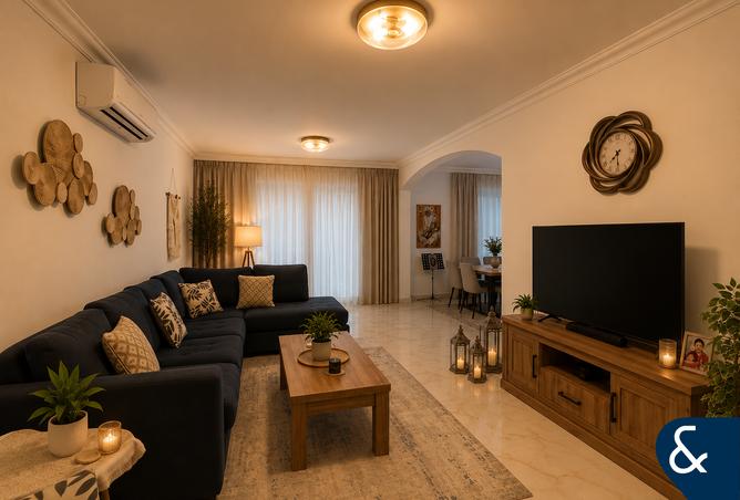 132069104 - Property Main Image