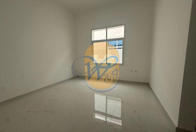 65950421 - Property Image 3