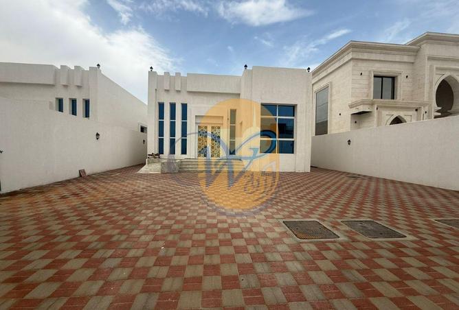 65950421 - Property Image 2