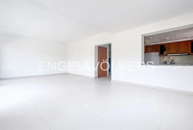 160992159 - Property Image 3