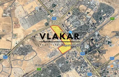 عمارة بالكامل - 8 غرف نوم - 8 حمامات للبيع في ليوان 2 - دبي لاند - دبي