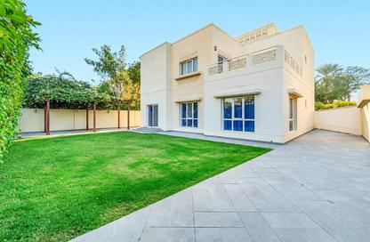 Villa - 4 Bedrooms - 5 Bathrooms for sale in Meadows 2 - Meadows - Dubai