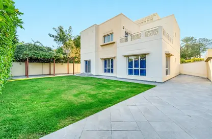 Villa - 4 Bedrooms - 5 Bathrooms for sale in Meadows 2 - Meadows - Dubai