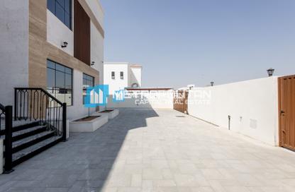 Villa - 6 - 7+ for sale in Fay Alreeman - Al Shamkha - Abu Dhabi Villa - 6 - 7+ for sale in Fay Alreeman - Al Shamkha - Abu Dhabi