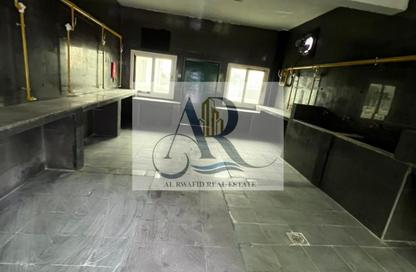 Labor Camp - Studio - 7+ Bathrooms for rent in SG 10 Building - Industrial Area 10 - Sharjah Industrial Area - Sharjah