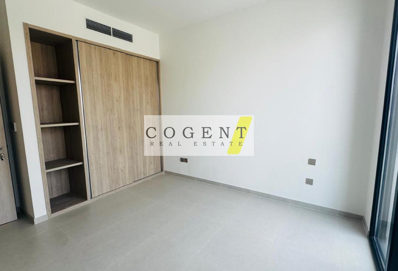 Standalone villa | Huge Plot | On Green Belt photo 15