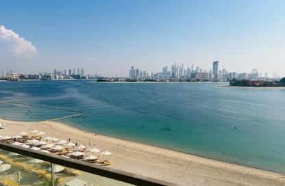Apartment - 3 - 4 for sale in Ellington Beach House - The Crescent - Palm Jumeirah - Dubai