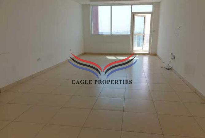 70693537 - Property Image 2