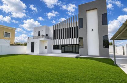 Villa - 5 Bedrooms - 7 Bathrooms for rent in Al Twar 4 - Al Twar - Dubai