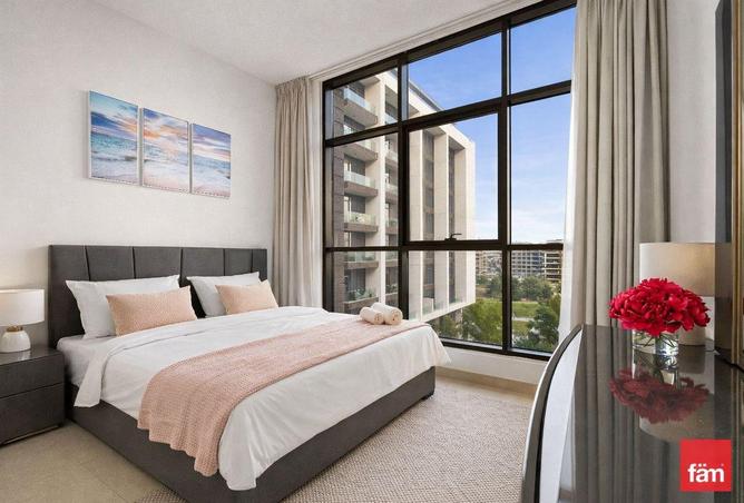 73112845 - Property Image 2