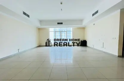 Apartment - 2 Bedrooms - 2 Bathrooms for rent in New Al Taawun Road - Al Taawun - Sharjah