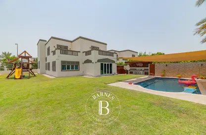 Villa - 4 Bedrooms - 5 Bathrooms for rent in Regional Large - Regional - Jumeirah Park - Dubai