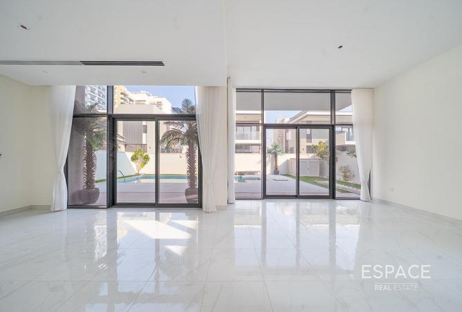 77776428 - Property Image 2