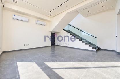 Villa - 5 - 6 for rent in Al Aweer 1 - Al Aweer - Dubai