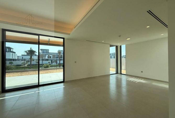 53576557 - Property Main Image