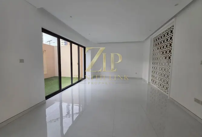 145531504 - Property Image 3