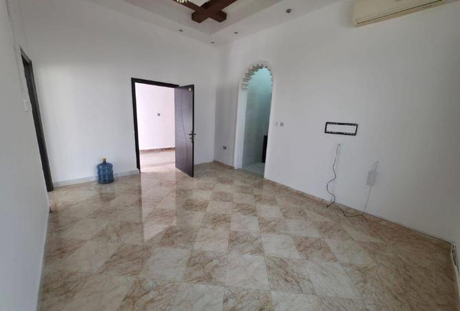 16211035 - Property Image 2