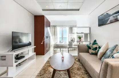 Apartment - 1 Bathroom for rent in Lake View Tower - JLT Cluster B - Jumeirah Lake Towers - Dubai