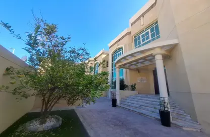 Villa - 6 Bedrooms - 7+ Bathrooms for rent in Al Nahyan Camp - Abu Dhabi
