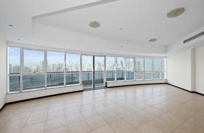 Apartment - 3 Bedrooms - 5 Bathrooms for rent in Al Majaz 1 - Al Majaz - Sharjah Apartment - 3 Bedrooms - 5 Bathrooms for rent in Al Majaz 1 - Al Majaz - Sharjah