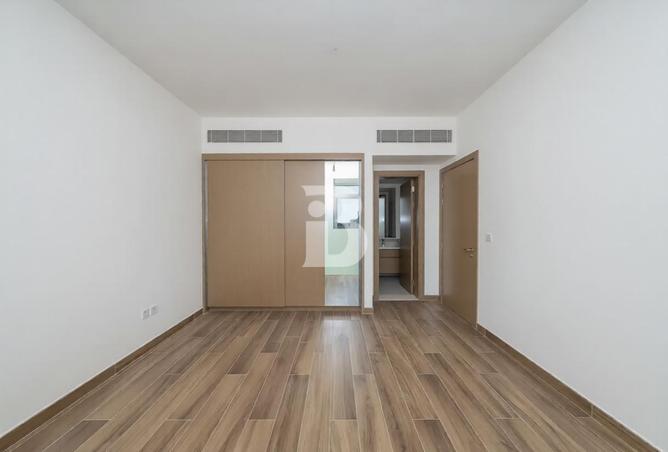 60525000 - Property Image 3