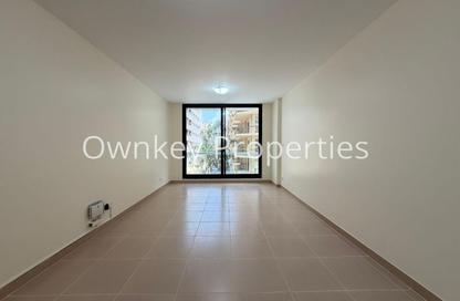 Apartment - Studio - 1 Bathroom for rent in Golden Sands 6 - Al Mankhool - Bur Dubai - Dubai