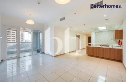 Apartment - 1 Bedroom - 2 Bathrooms for sale in Sulafa Tower - Dubai Marina - Dubai