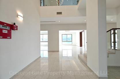 Villa - 5 - 6 for rent in Luluat Al Raha - Al Raha Beach - Abu Dhabi