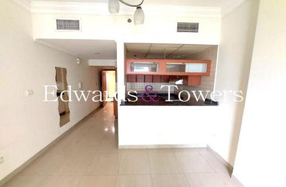 Apartment - Studio - 1 Bathroom for rent in Manchester Tower - Dubai Marina - Dubai