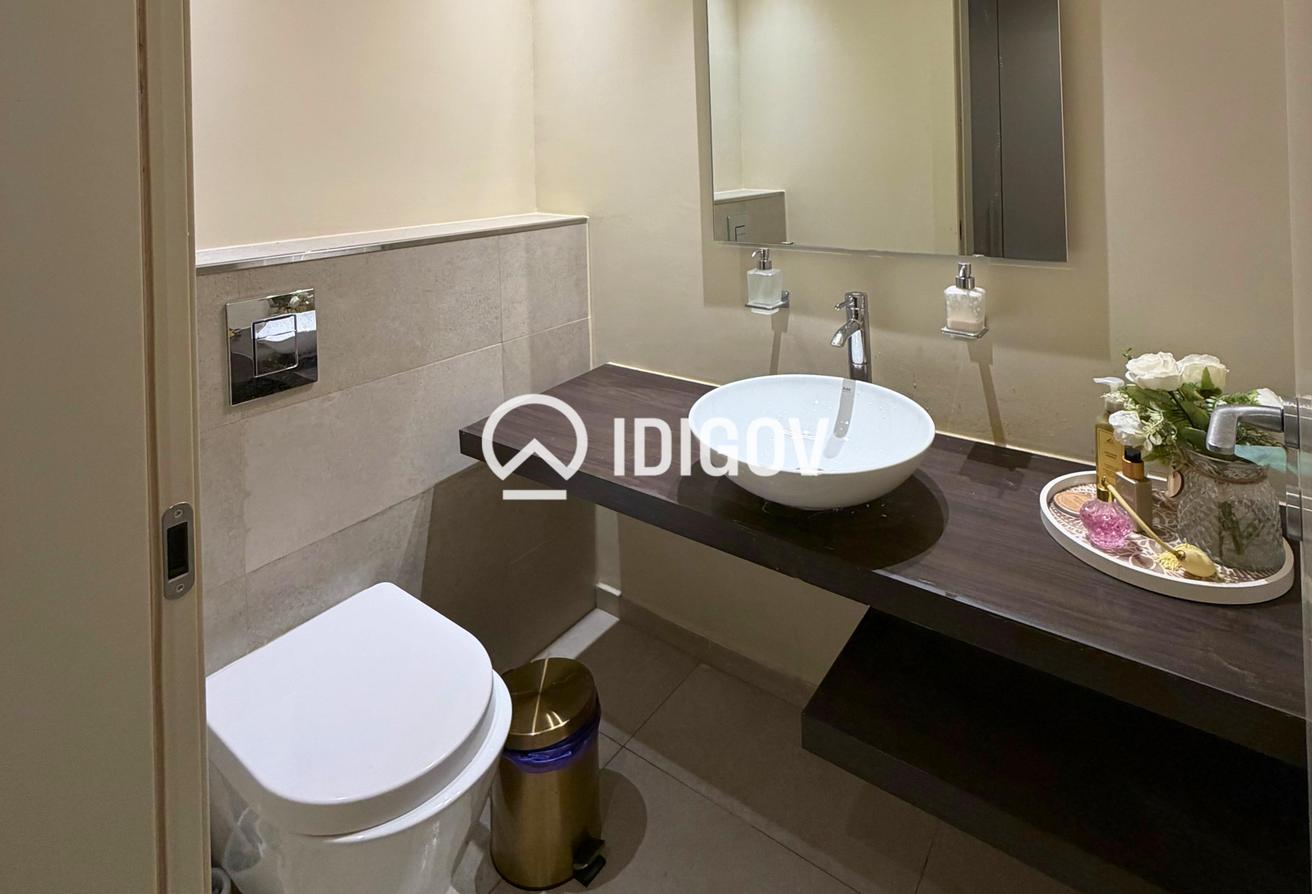 Sophisticated Furnished 1-Bedroom | Corner Unit photo 13