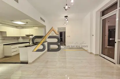 Apartment - 2 Bedrooms - 2 Bathrooms for rent in Central 1 Dubai 6 - Jumeirah Garden City - Al Satwa - Dubai