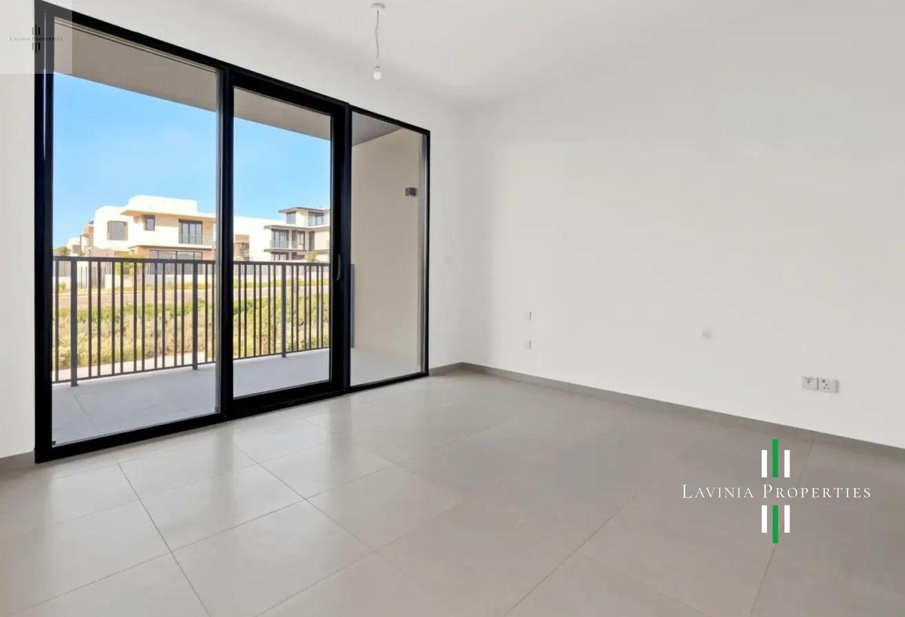 BRAND NEW |ONE MONTH FREE | PRIME LOCATION photo 5