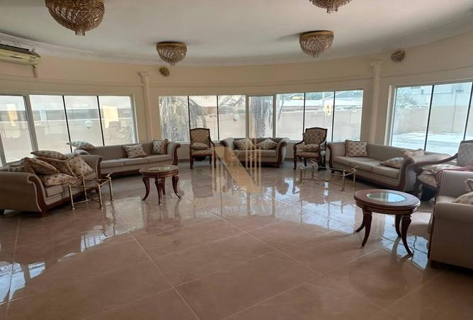 141908228 - Property Main Image