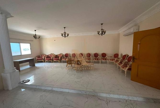 141908228 - Property Image 3