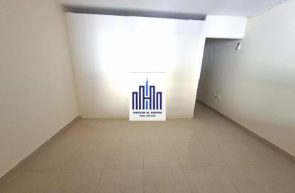 Apartment - Studio - 1 Bathroom for rent in Muwailih Building - Muwaileh - Sharjah