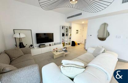 Apartment - 2 Bedrooms - 2 Bathrooms for sale in Asayel 3 - Madinat Jumeirah Living - Umm Suqeim 3 - Umm Suqeim - Dubai
