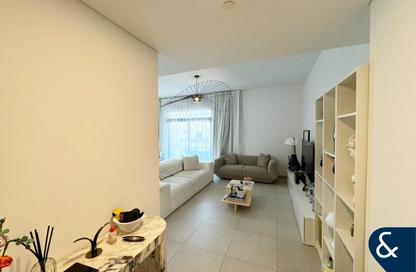 Apartment - 2 Bedrooms - 2 Bathrooms for sale in Asayel 3 - Madinat Jumeirah Living - Umm Suqeim 3 - Umm Suqeim - Dubai