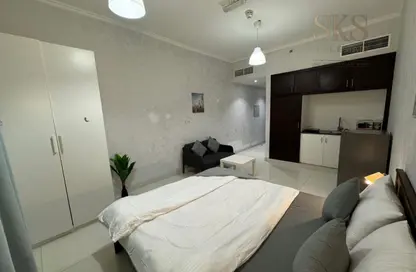 Apartment - 1 Bathroom for rent in Al Barsha Business Center - Al Barsha 1 - Al Barsha - Dubai