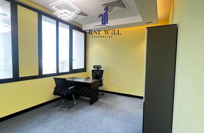 Office Space - 1 Bedroom - 4 Bathrooms for rent in Dar Al Salam Building - Corniche Road - Abu Dhabi