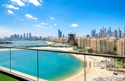 Apartment - 2 Bedrooms - 3 Bathrooms for rent in Tanzanite - Tiara Residences - Palm Jumeirah - Dubai