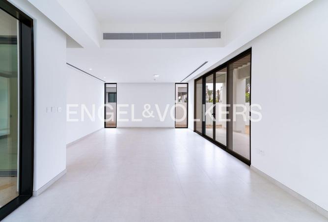 70671136 - صورة العقار 2