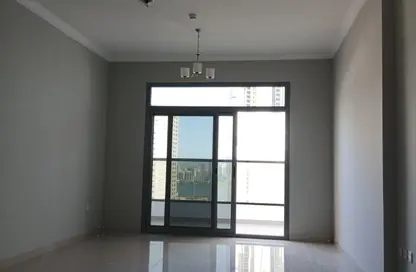 Apartment - 2 Bedrooms - 2 Bathrooms for rent in Al Khan - Sharjah