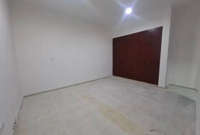 156923756 - Property Image 3